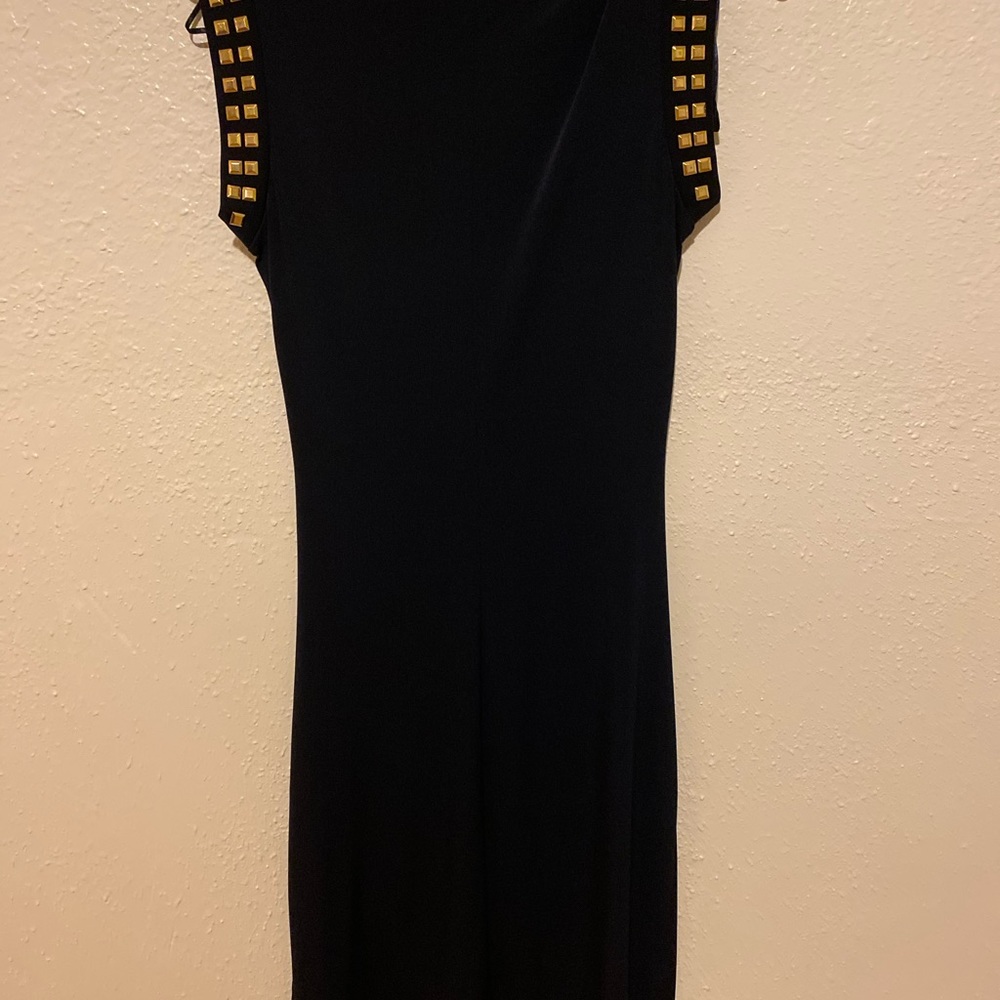 Dress - Picture 4 of 5